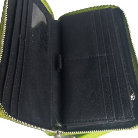 Lime Green Steve Madden Wallet - Picture 3 of 15